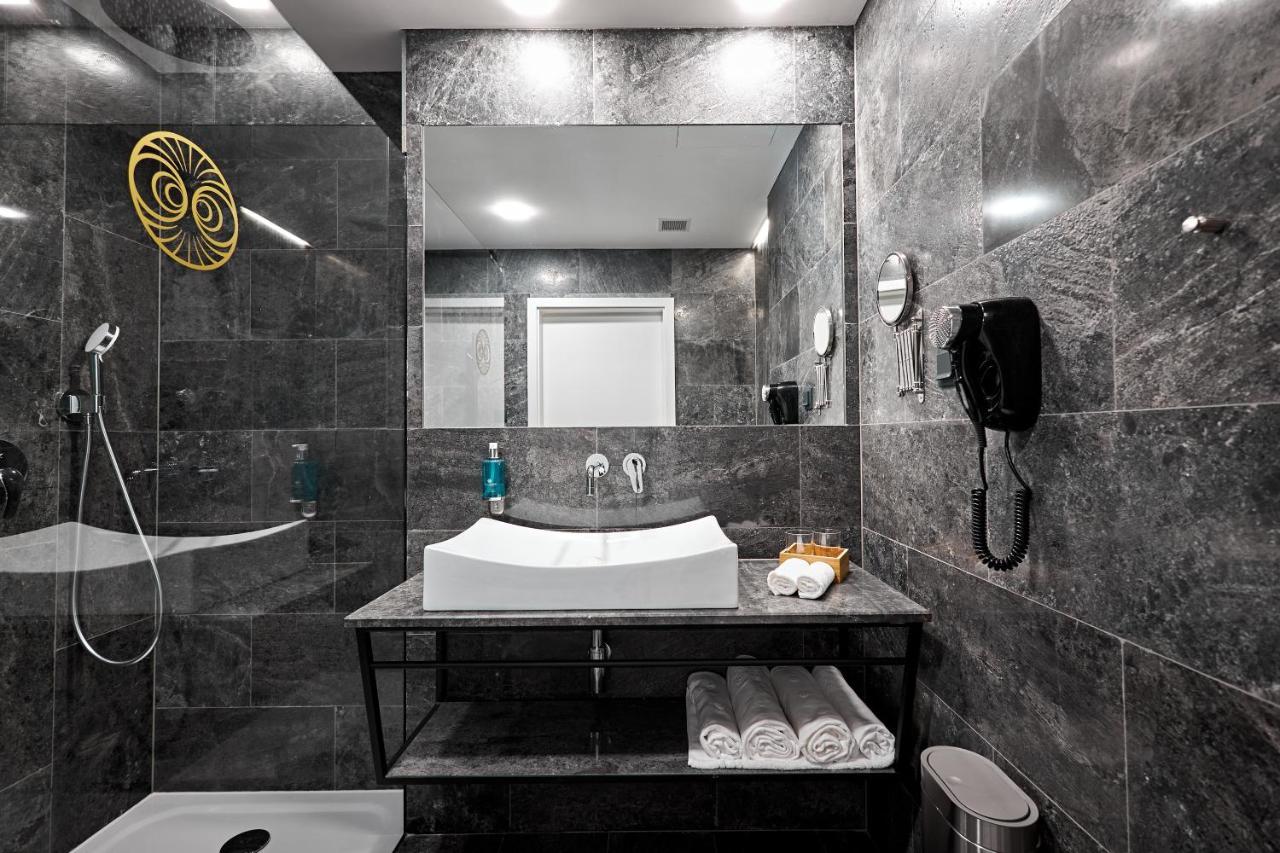 Miramare Magnetic Beach Hotel Kobuleti Kültér fotó